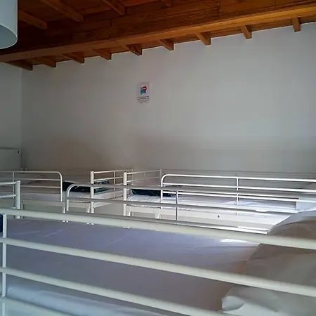 Cruces De Iria Hostel