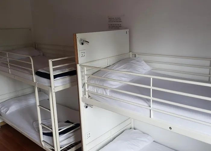 Hostel Cruces De Iria