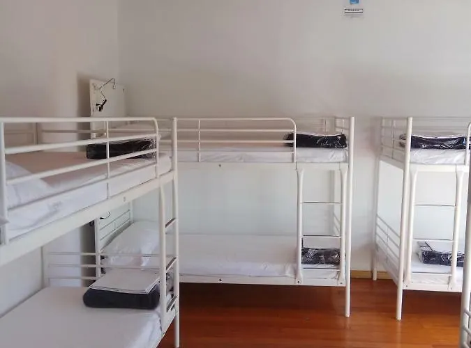 Cruces De Iria Hostel *